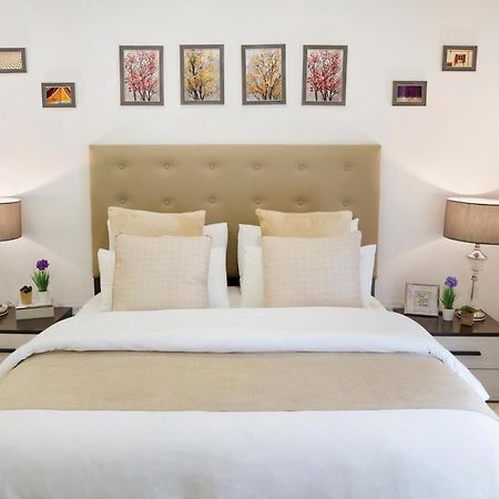 Central Rooms - Near Valletta & Sliema - Best Bus Lines Hamrun Bagian luar foto